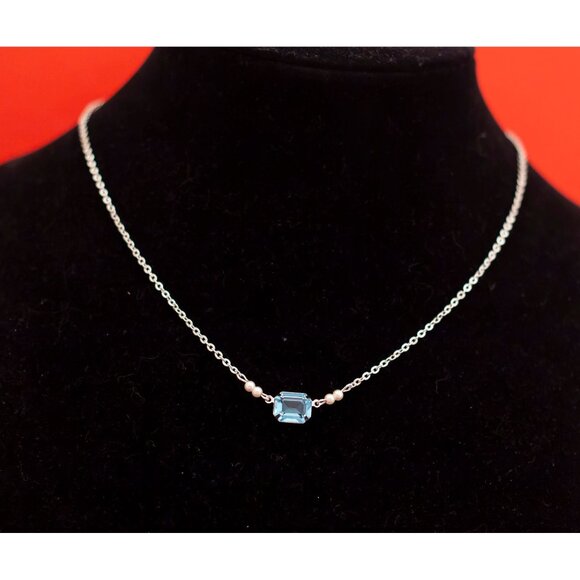 Dainty Vintage Minimalist 18 1/4'' Necklace by Avon - F24 - Picture 2 of 4